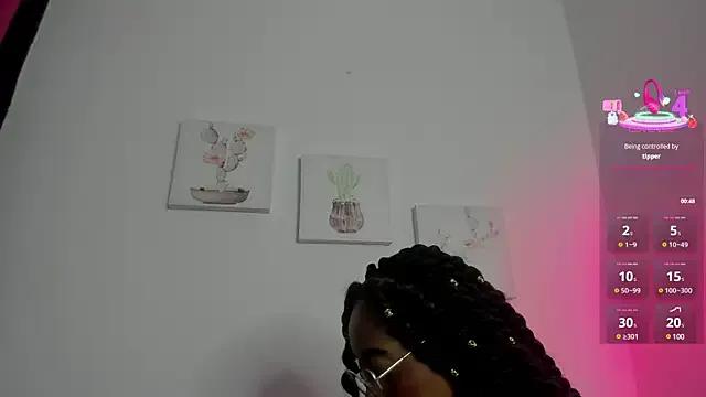 Freechat alejandra-cortes on StripChat