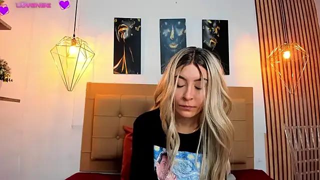 alesziarose on StripChat