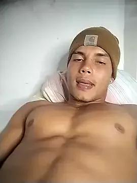 alex_candela on StripChat