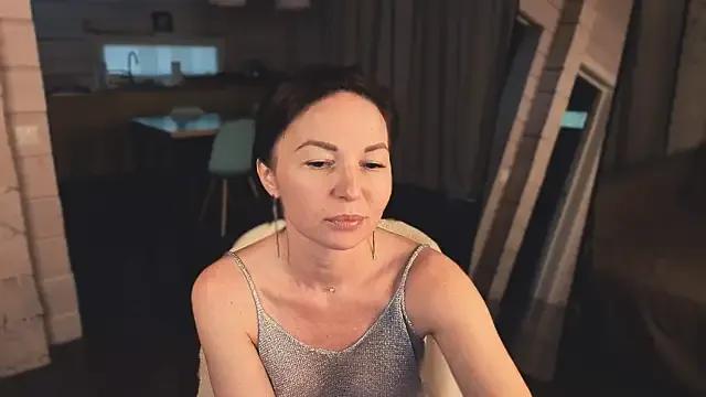 Alice_Sunrise on StripChat