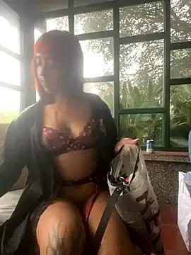 AliceMrtnz on StripChat