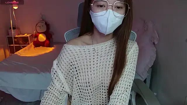 Alina_MissAsian on StripChat