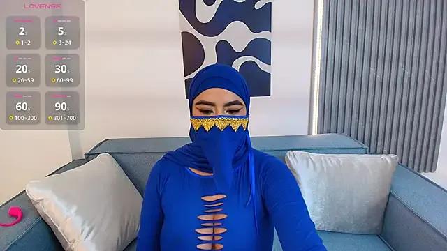 Aliya_cutiee on StripChat