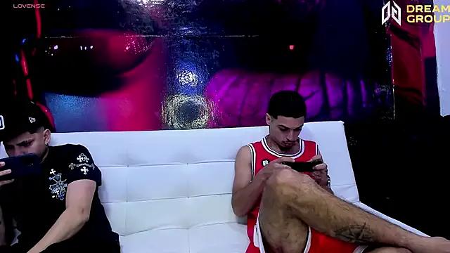 AmazingPartys on StripChat