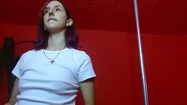 Ambar_Roux_ on StripChat