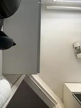 amooraaamoon on StripChat