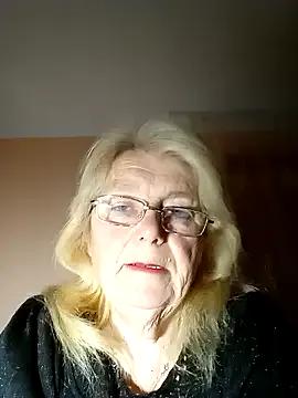 AmyLove353 — Private on StripChat