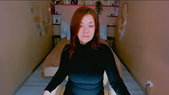 AnaMills — apply red lipstick