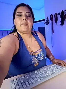 AndreaKinky on StripChat