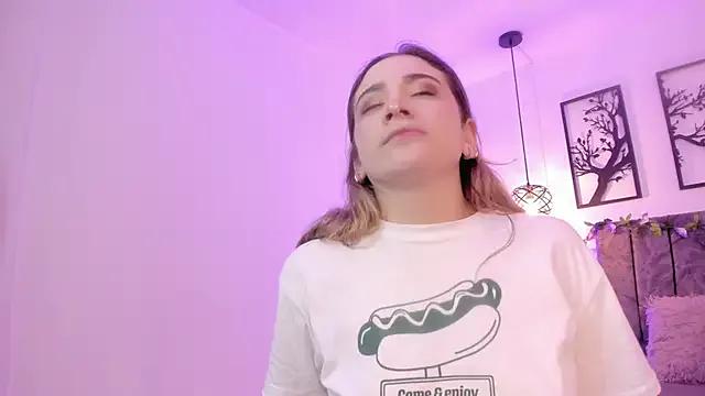 Andy_and_emma on StripChat