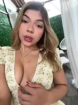 AngelBlushXXX on StripChat