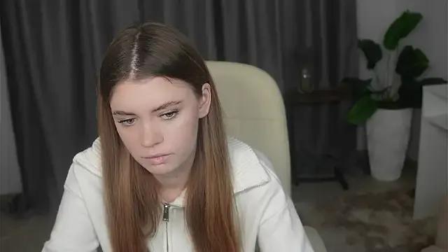 AngelesBenitz — play with my tongue close up