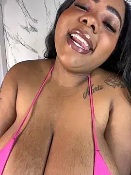 angelGgold on StripChat