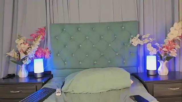 angelGgold on StripChat