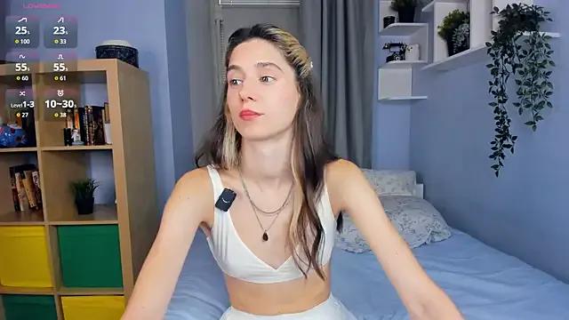 AntonettaTarring on StripChat