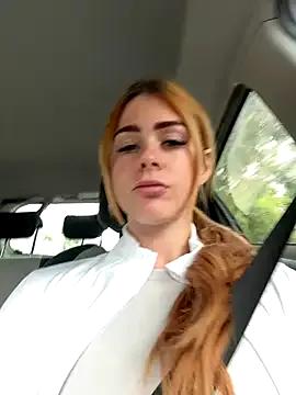 aus_queen on StripChat