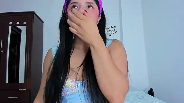 ayheleensexygirl- on StripChat