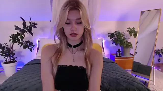 BattyMelody on StripChat