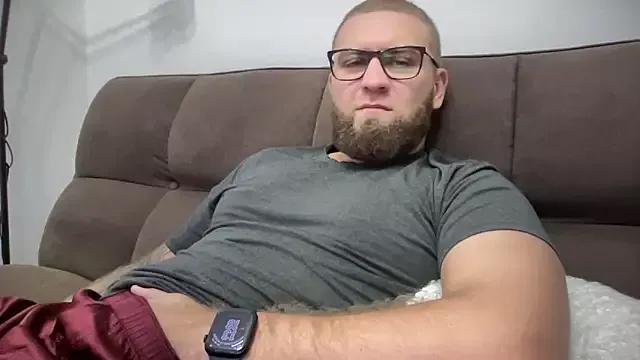 Bear_bear_ on StripChat