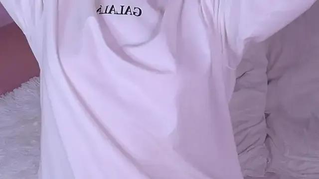 BeatriceEsmont on StripChat