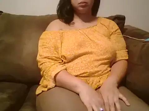 beautylovess on StripChat