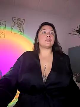 bigbooty-30 on StripChat