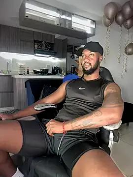 blackdrey18 on StripChat