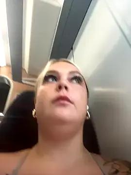 Freechat blairbella on StripChat