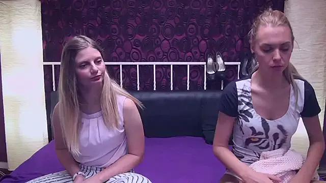 BlondeWitches on StripChat