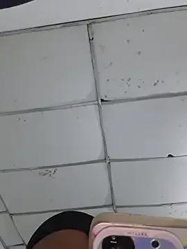 camila_rogue on StripChat