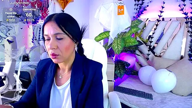 Camille_jhonson on StripChat