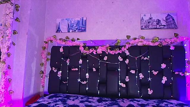 canela_oss on StripChat