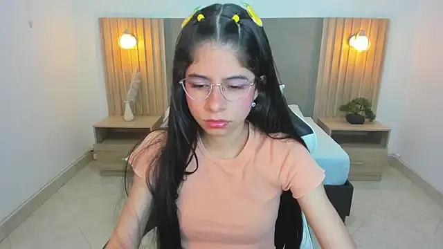 carlina_15 on StripChat