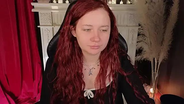 carolina_elf on StripChat