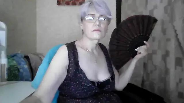 Catty_Lady on StripChat