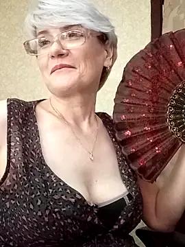 Catty_Lady on StripChat