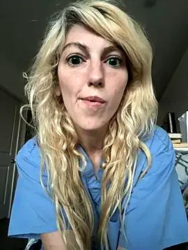 CelestialRuby on StripChat