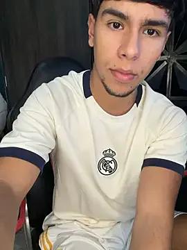 CHR58_ on StripChat
