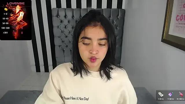 clementine_t on StripChat