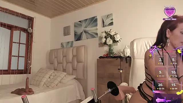 Coquette_Johnson on StripChat