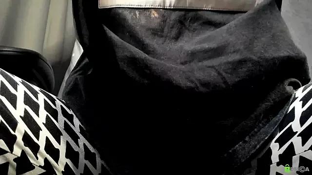 Courtney_Luv on StripChat