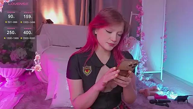 Freechat Crazy_Wine on StripChat