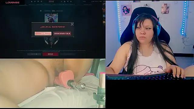 crystal7u7 on StripChat