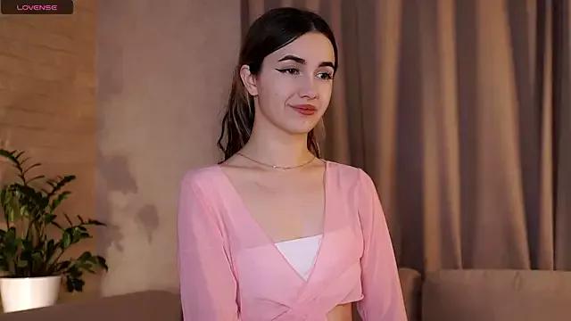 CupSizeGirl on StripChat