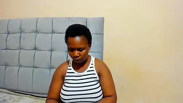 curveAss222 on StripChat