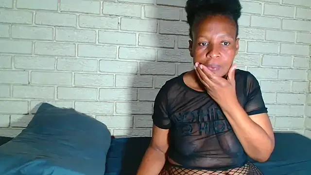 CURVEBABY on StripChat