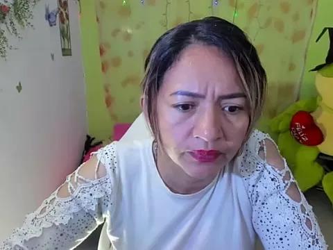 daleska_ayala_1 on StripChat