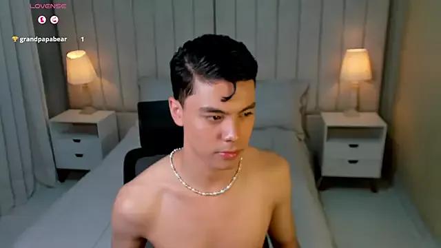 Dammon_Stallion on StripChat