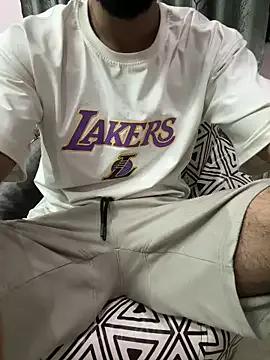 DarkMasterDesire on StripChat