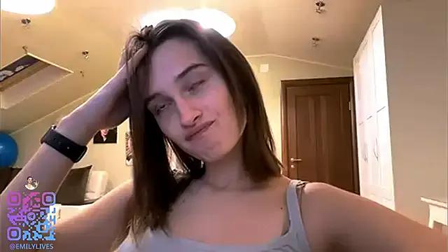 DarlineBrustera on StripChat